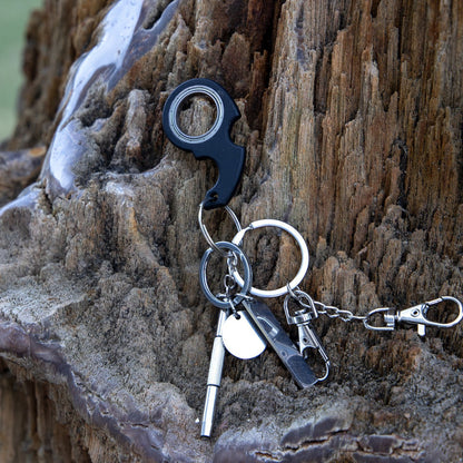 Fingertip Rotating Keychain